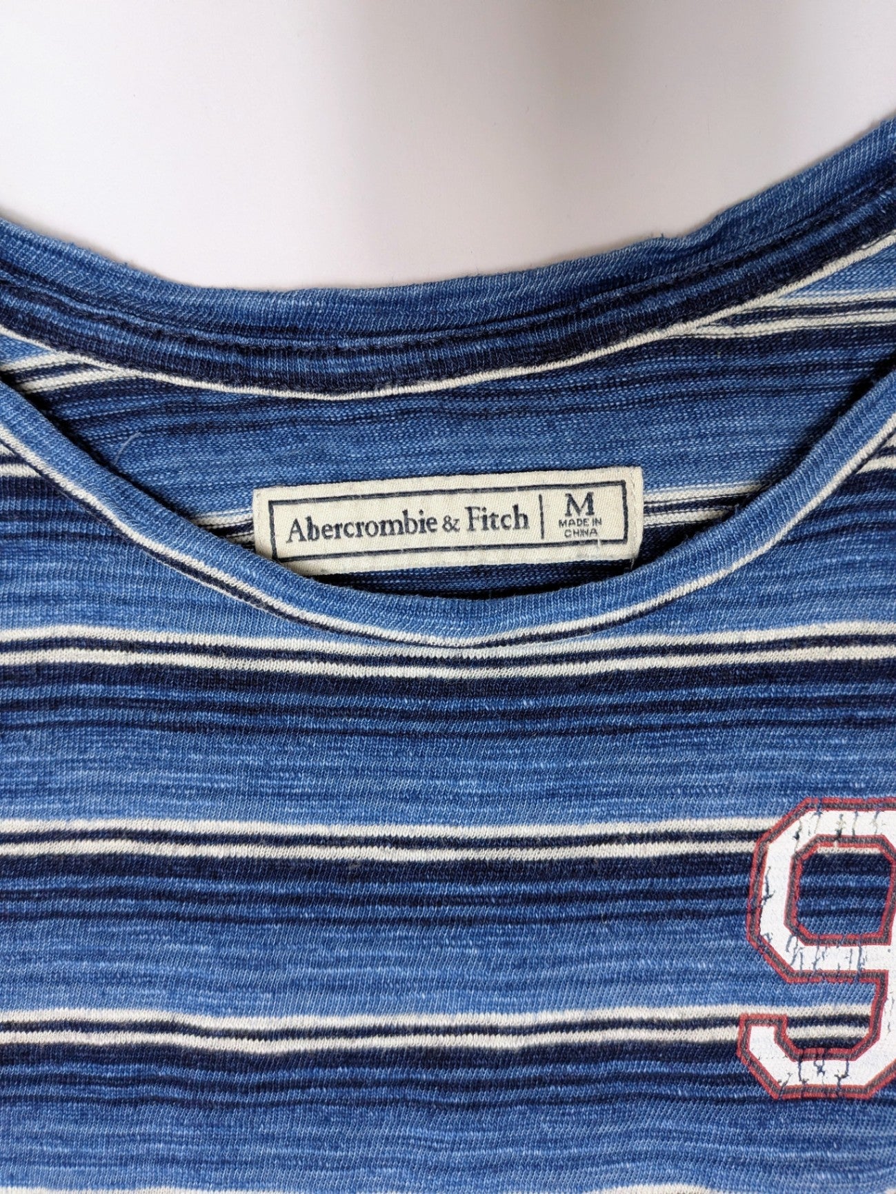 Abercrombie & Fitch T-Shirt M Blue