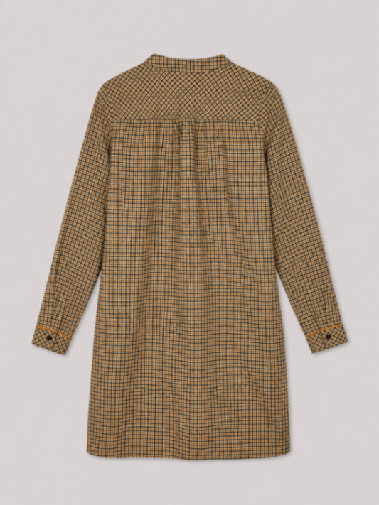 Comptoir des Cotonniers Dress Beige with a checkered pattern of black and red lines