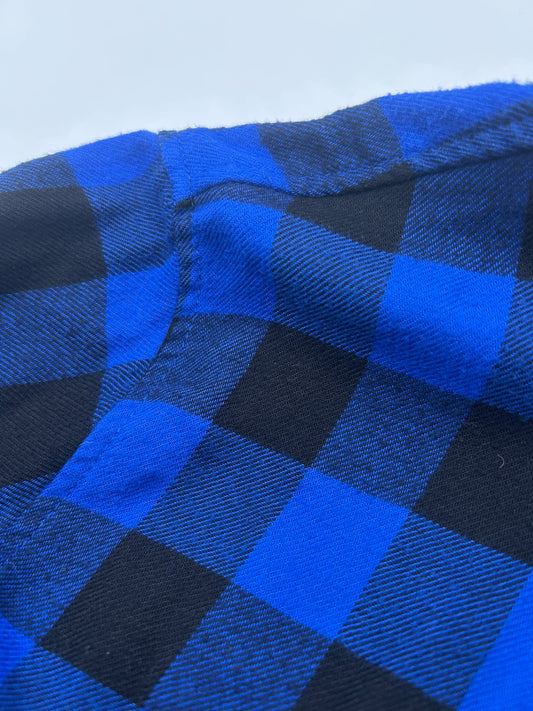 Banana Republic Shirt M Blue and black checked pattern