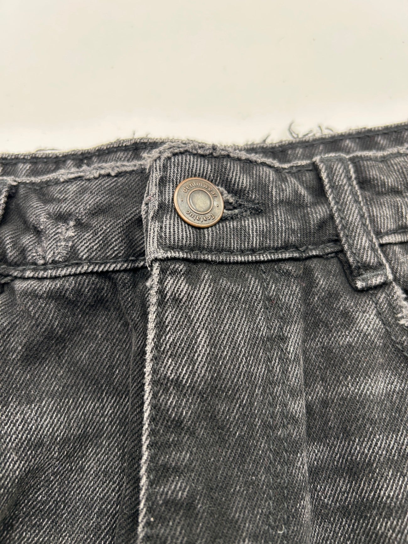 Trafaluc Shorts S Black