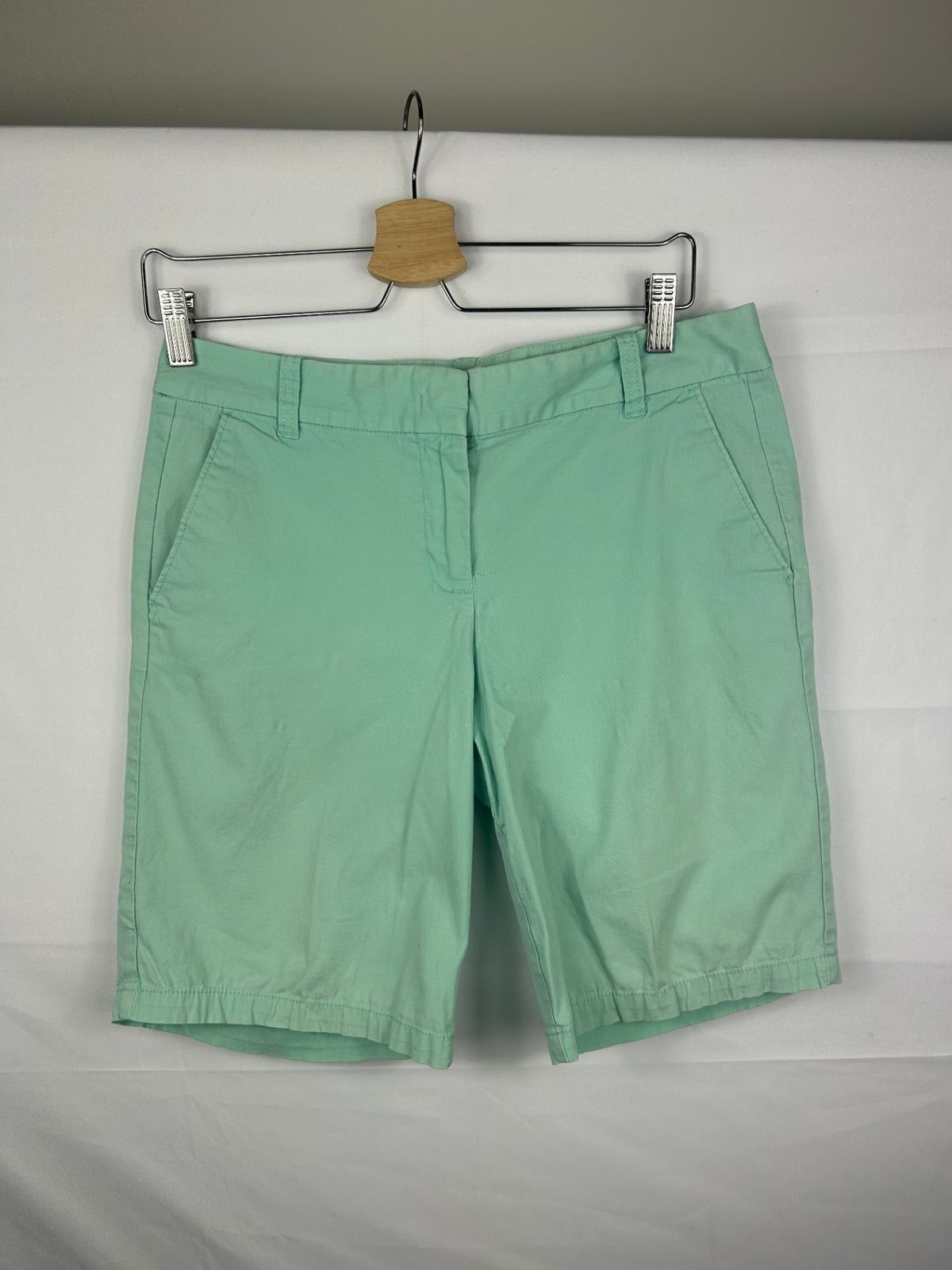 J Crew Bermuda Shorts 4 Mint green