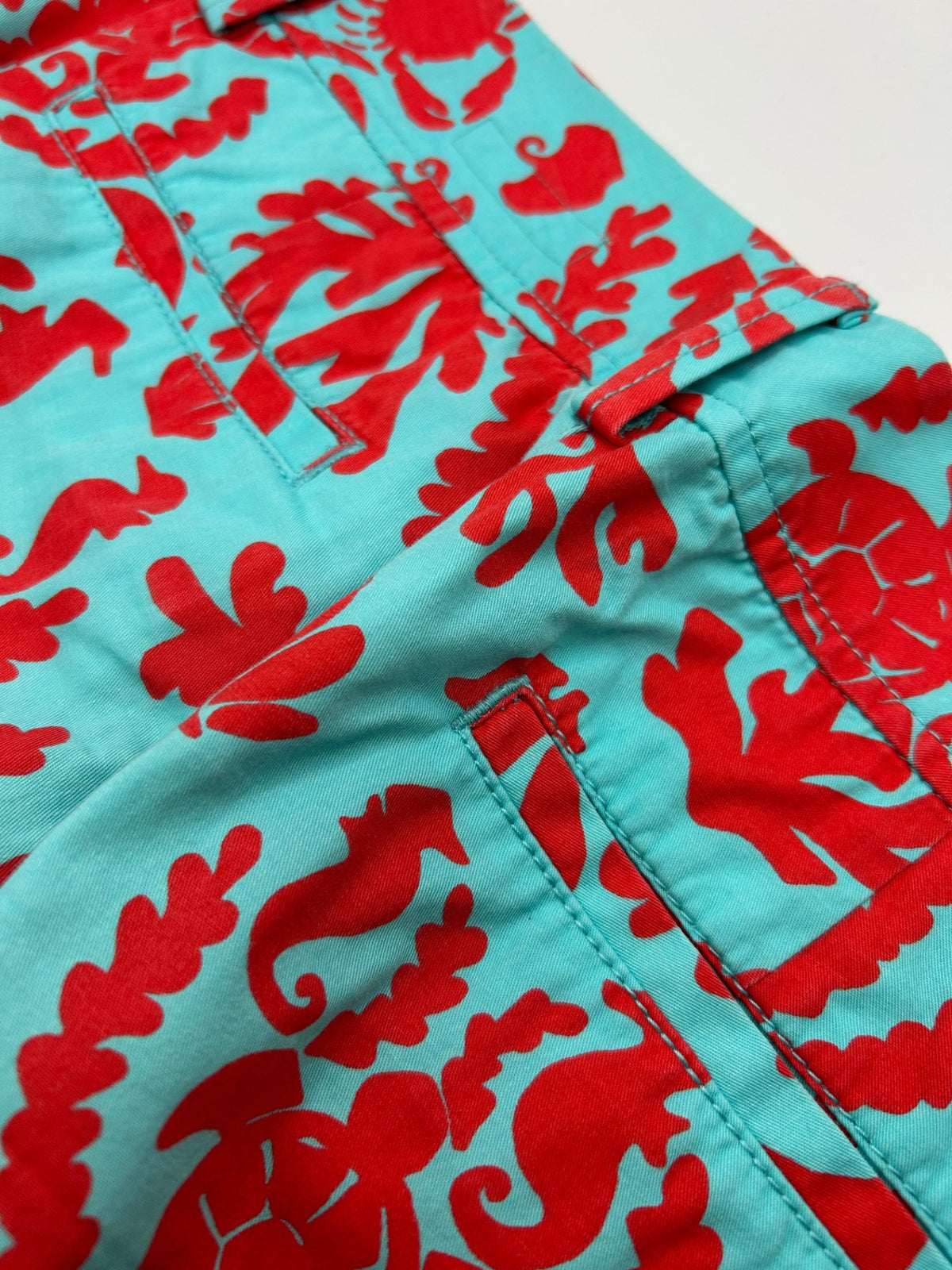 Lilly Pulitzer Shorts 4 Turquoise and red