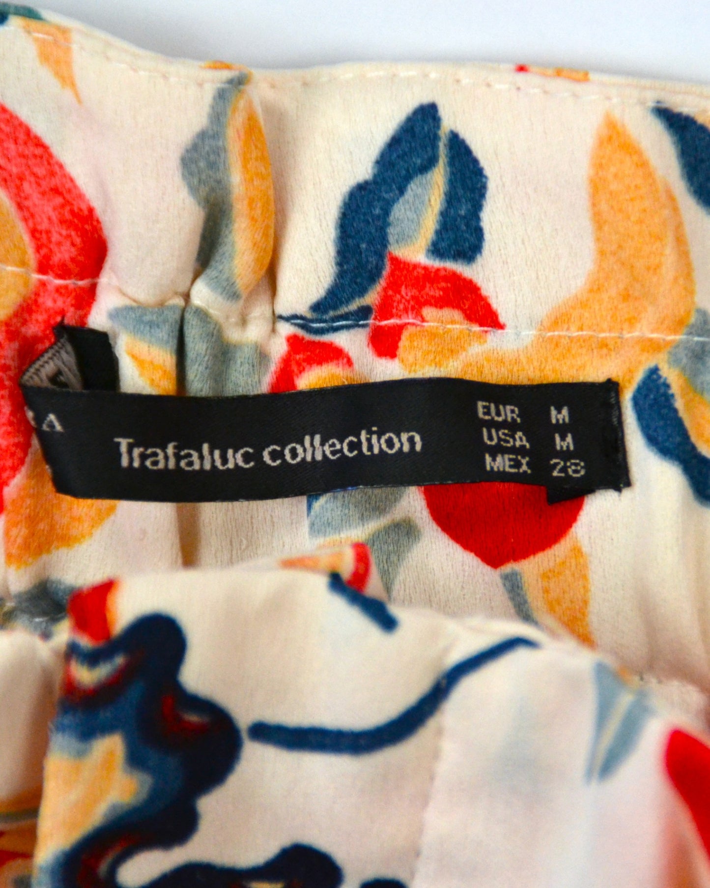 Zara - Trafaluc Collection - Shorts - Beige - size: M