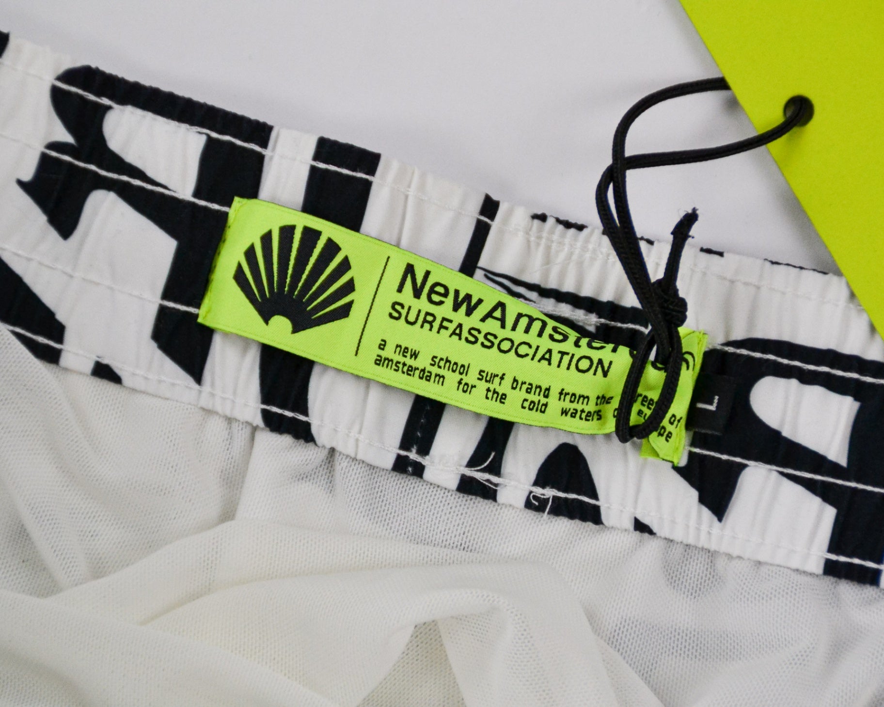 New Amsterdam Surf Association - Swim Shorts - White - size: L