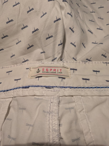 Esprit Shorts 38 White with navy blue pattern