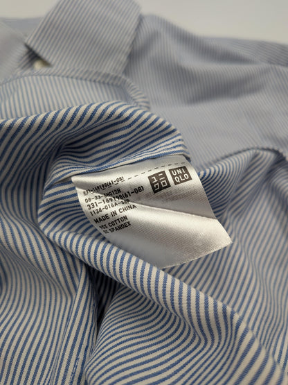 Uniqlo Shirt L Light Blue and White Stripes