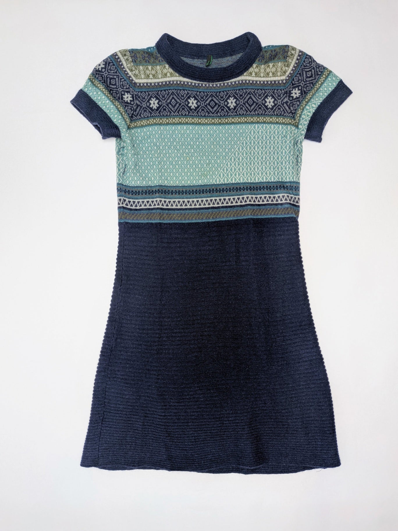 United Colours of Benetton Dress M Multicolor (Purple, Blue, Beige, and Earth tones)