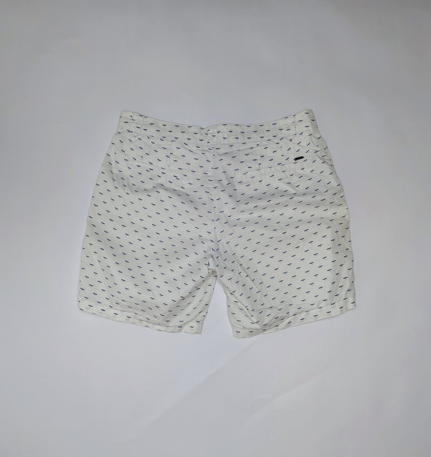 Esprit Shorts 38 White with navy blue pattern