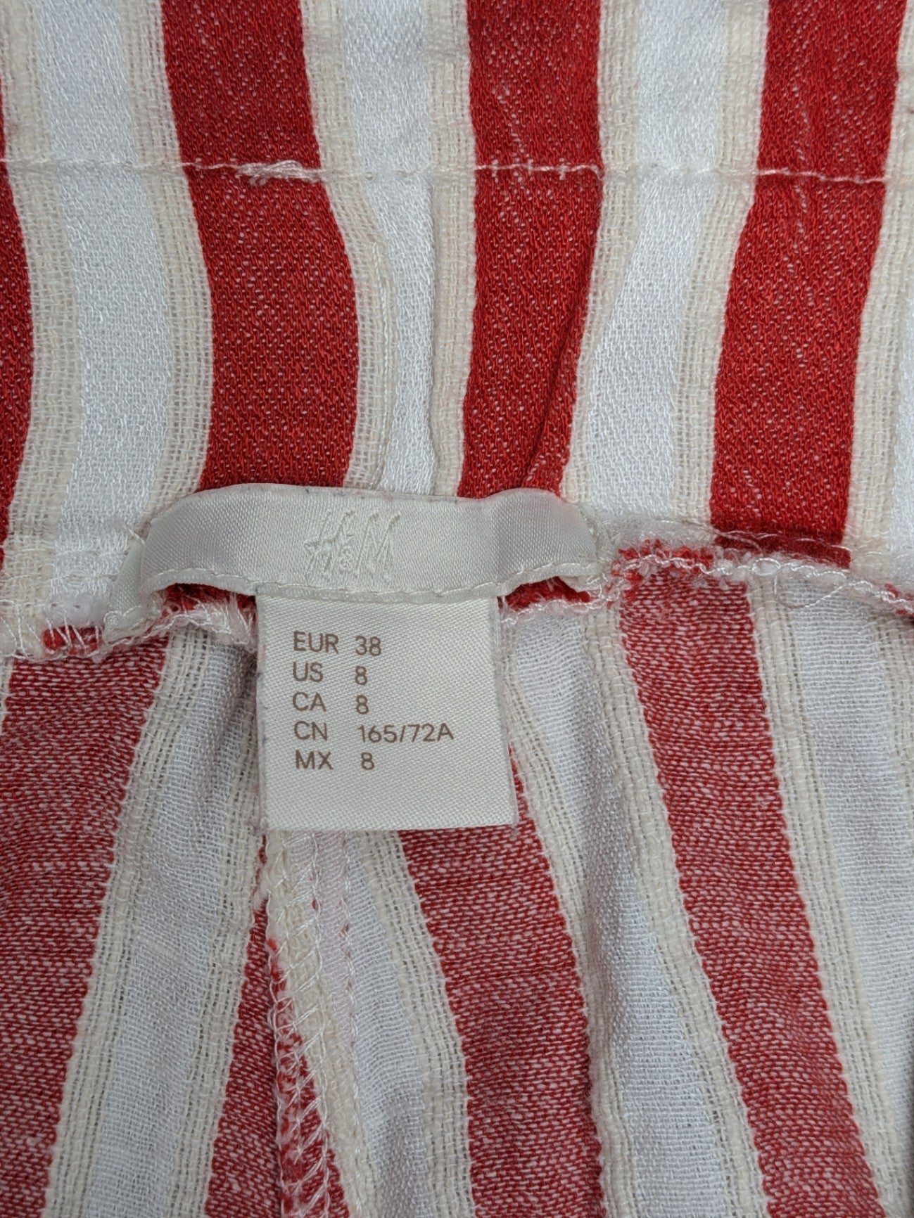 H&M Shorts 38 Red and white