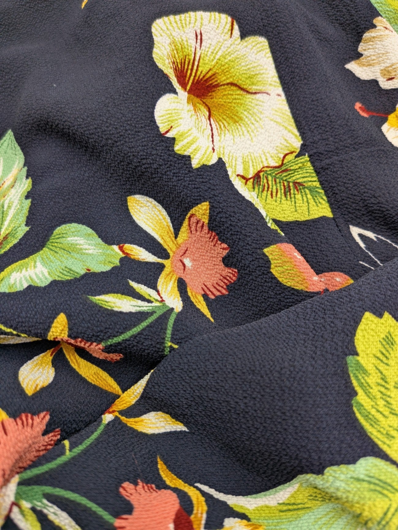 Jacqueline de Yong Blouse 36 Black with multicolored floral pattern