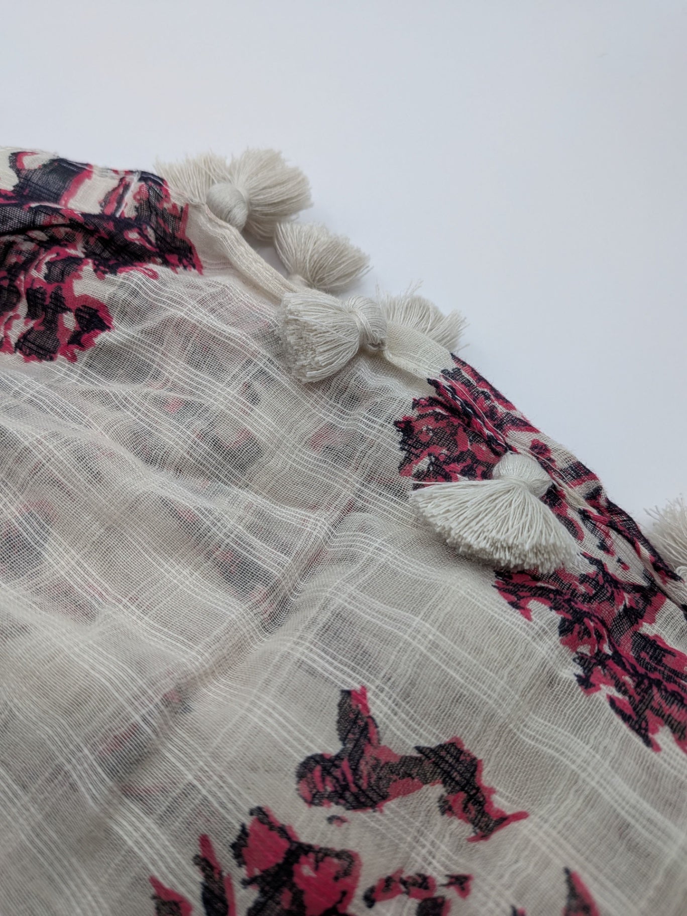 JAGO Scarf Cream with pink and black floral print