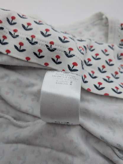 Petit Bateau Dress M White with a pattern of small red and floral elements