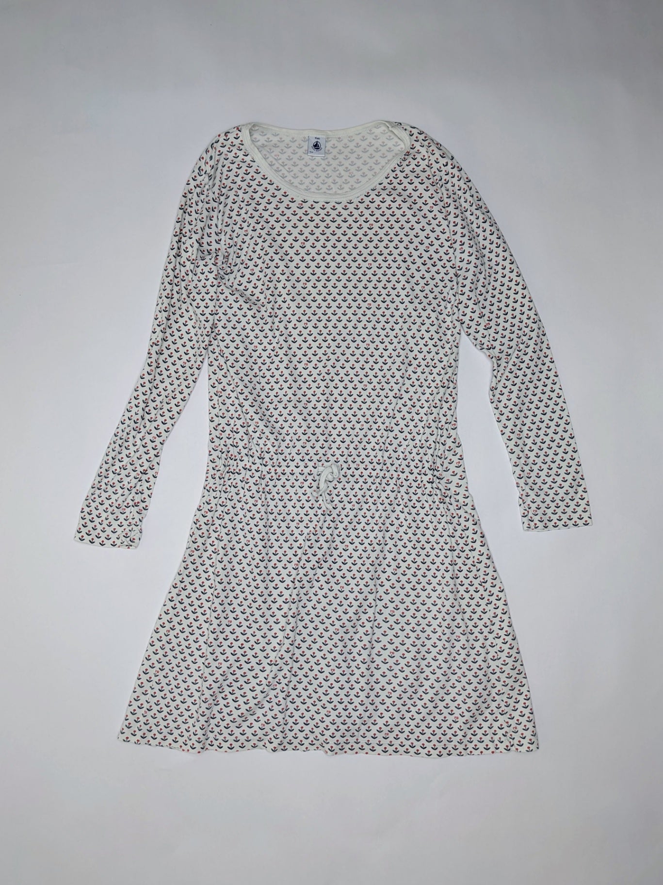 Petit Bateau Dress M White with a pattern of small red and floral elements