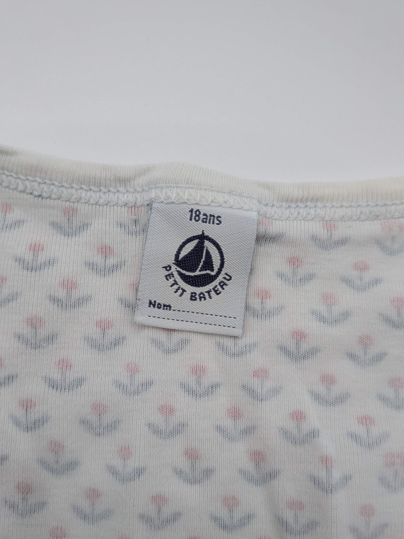 Petit Bateau Dress M White with a pattern of small red and floral elements
