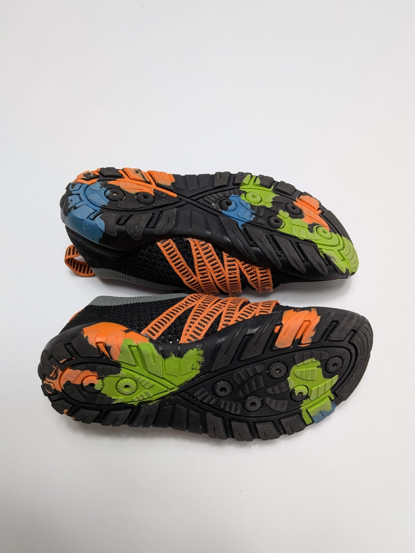 SAGUARO Shoes 26 Black and orange