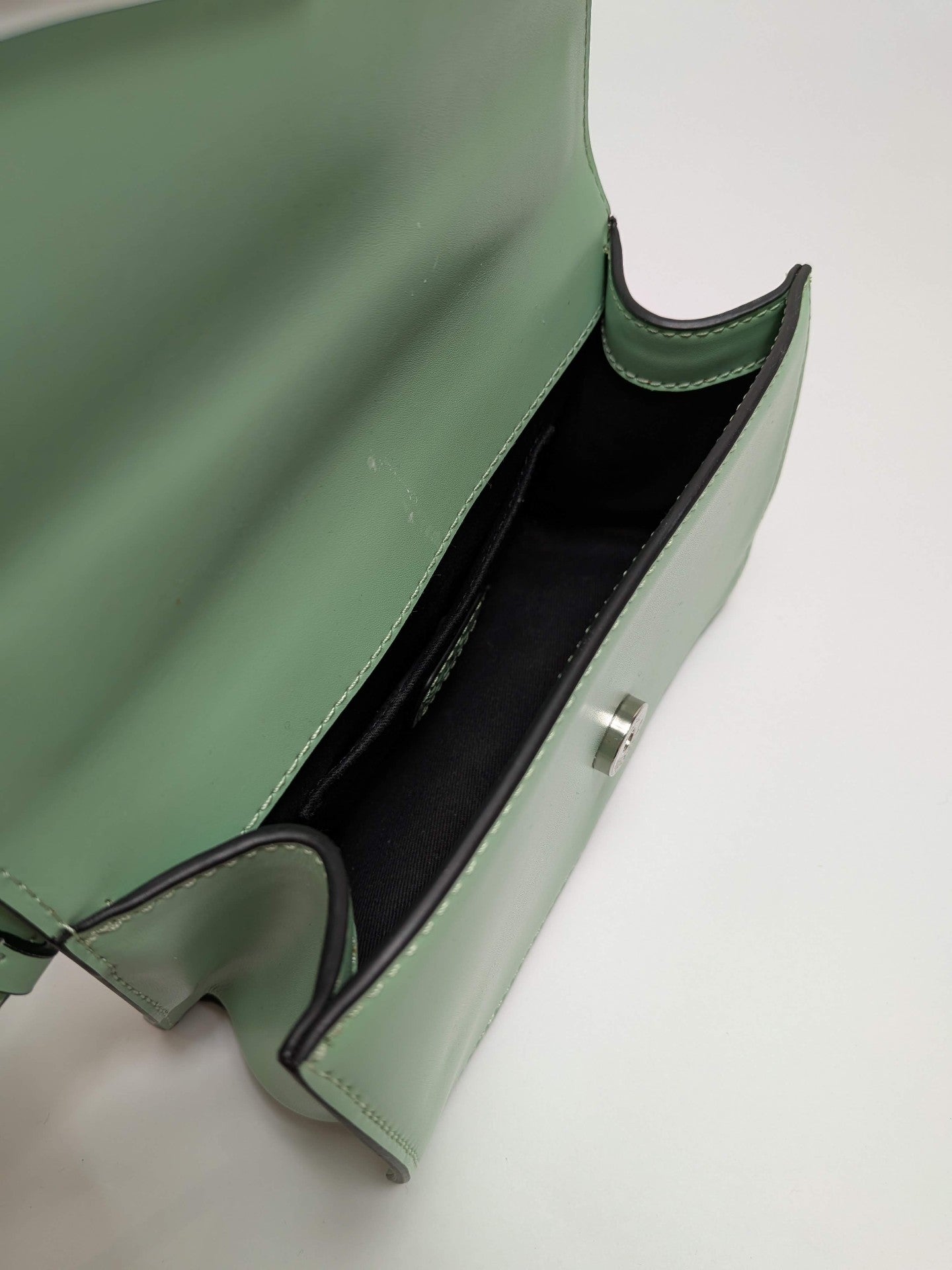Karl Lagerfeld Shoulder Bag Light green