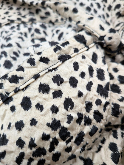 Things I Like Things I Love Skirt L Beige with black spots