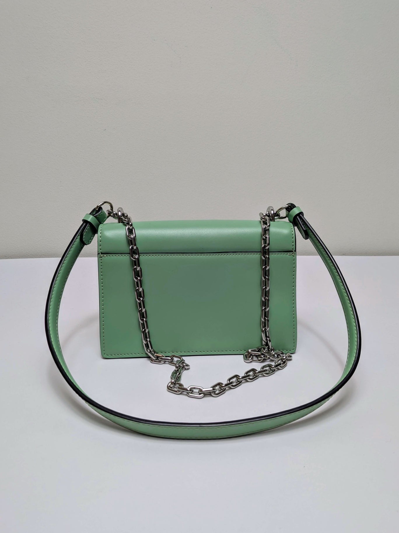 Karl Lagerfeld Shoulder Bag Light green