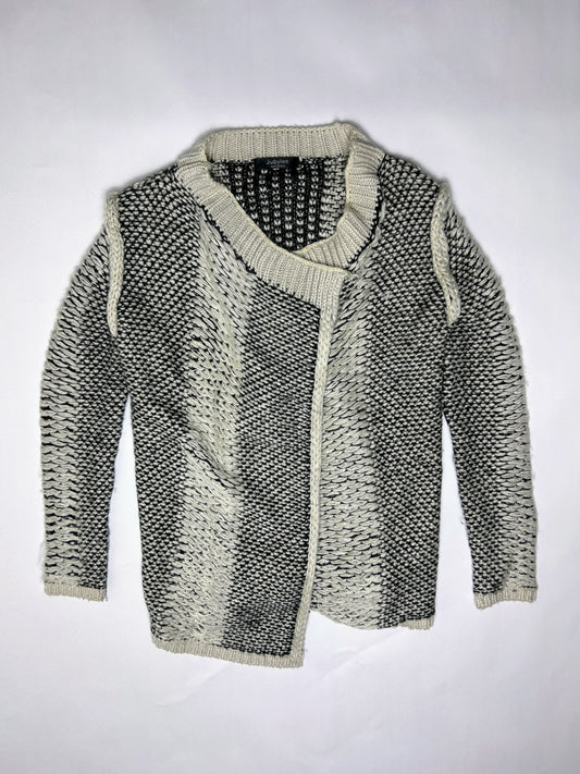 Jubylee Cardigan One Size Beige and Black