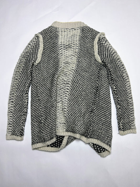 Jubylee Cardigan One Size Beige and Black