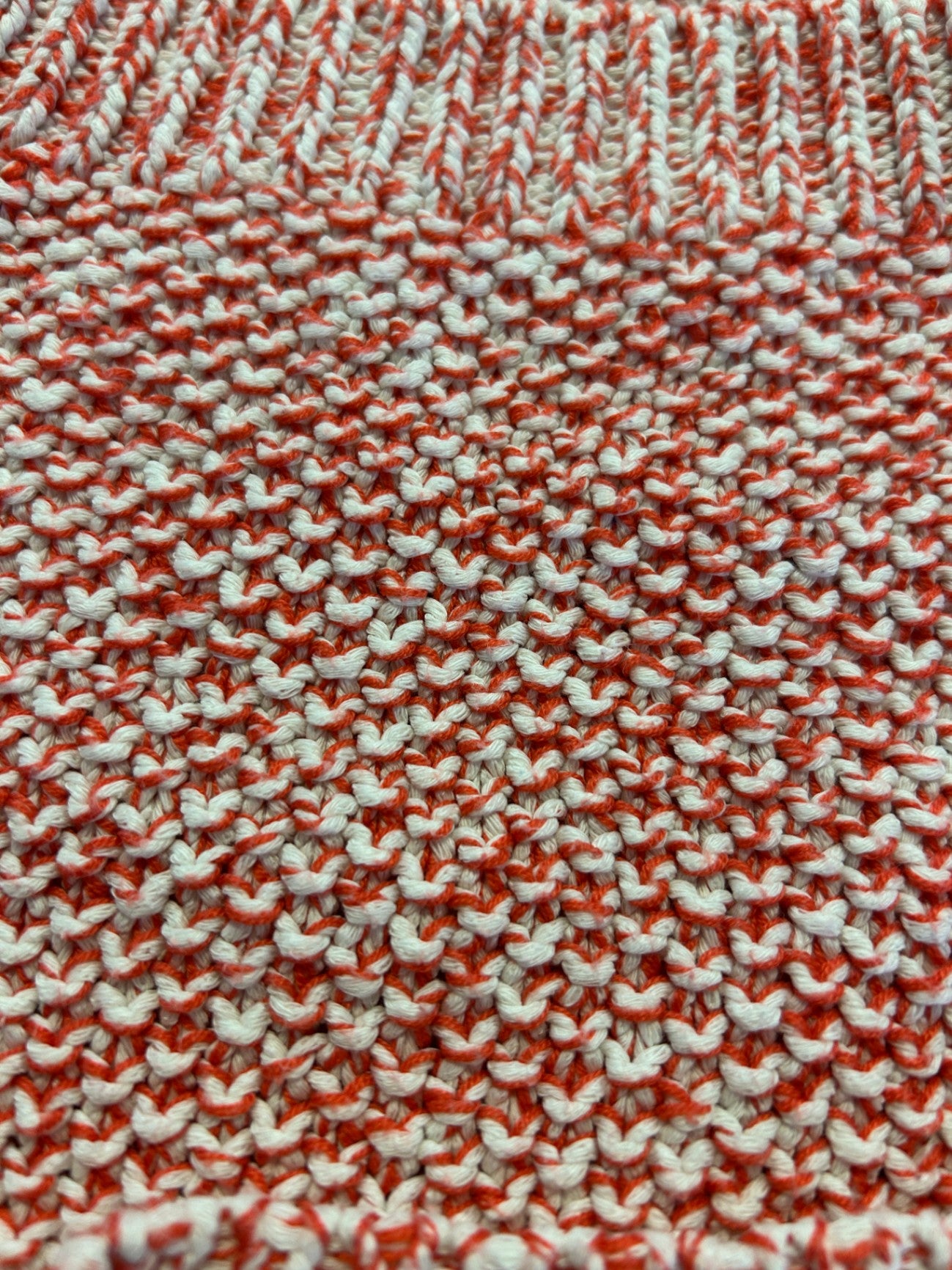 dobber Sweater Small Red and white