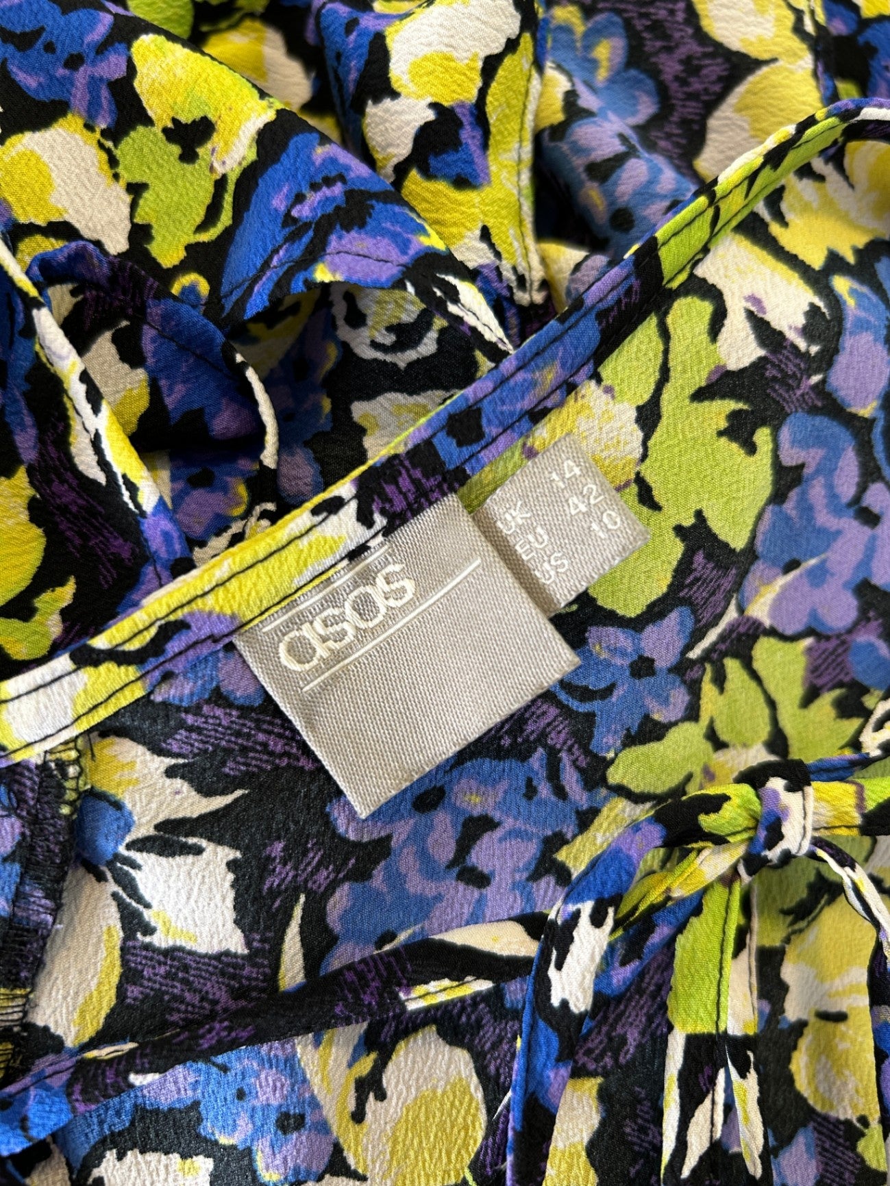 Asos DESIGN Top / T-shirt 14 Multicolor (mainly blue, yellow, white, black, purple, green)