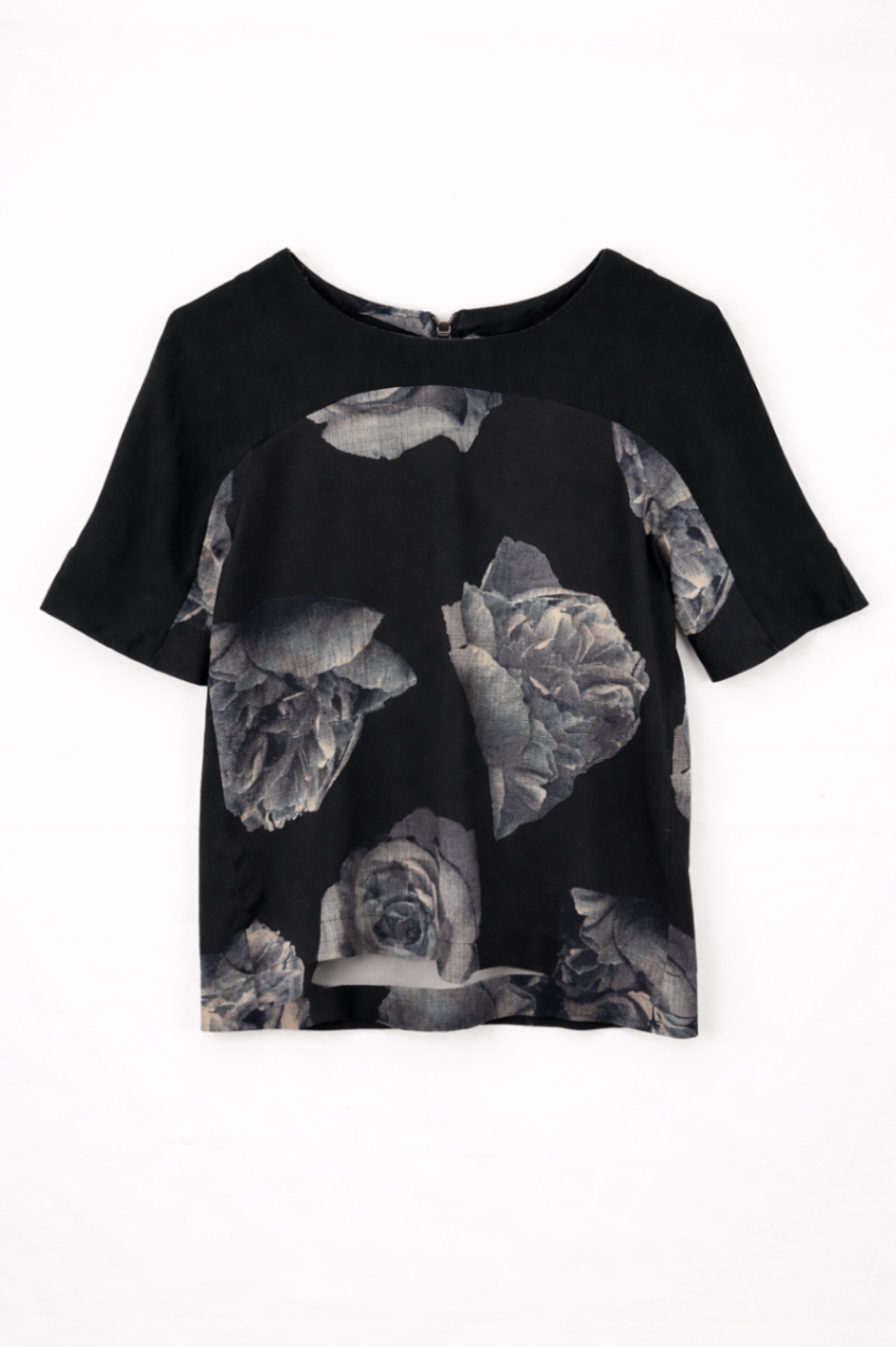 Vero Moda Blouse XS Black with floral pattern