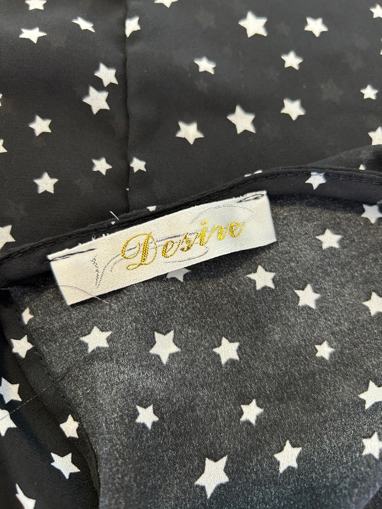 Desire Blouse M - approx Black with white stars