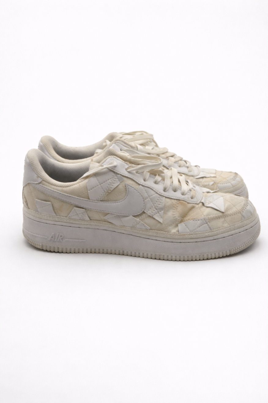 Nike Sneakers 43 Beige and White