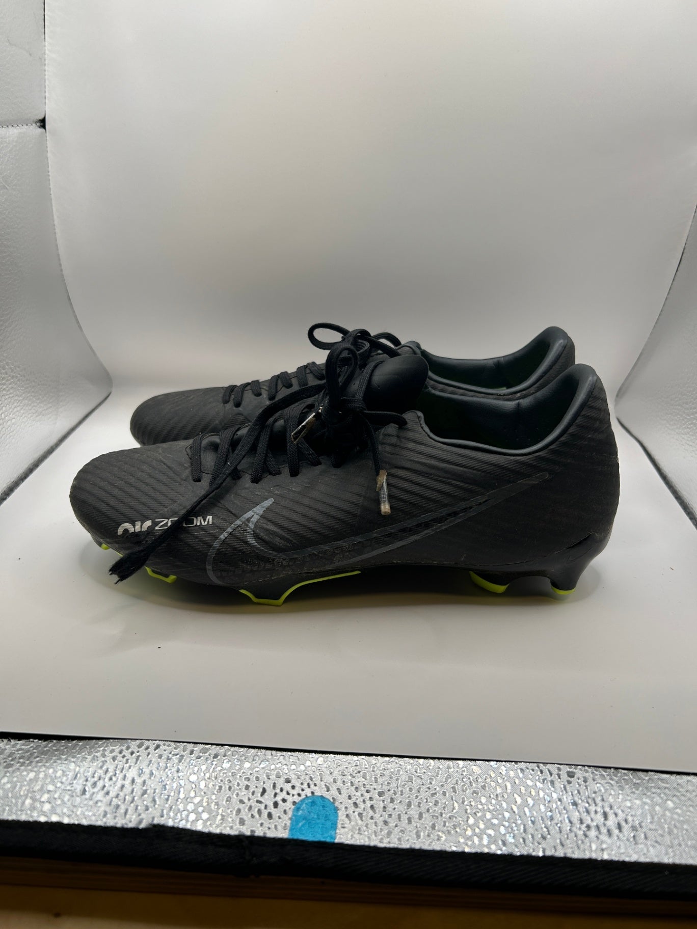 Nike Soccer Cleats 40.5 Black with neon yellow accents