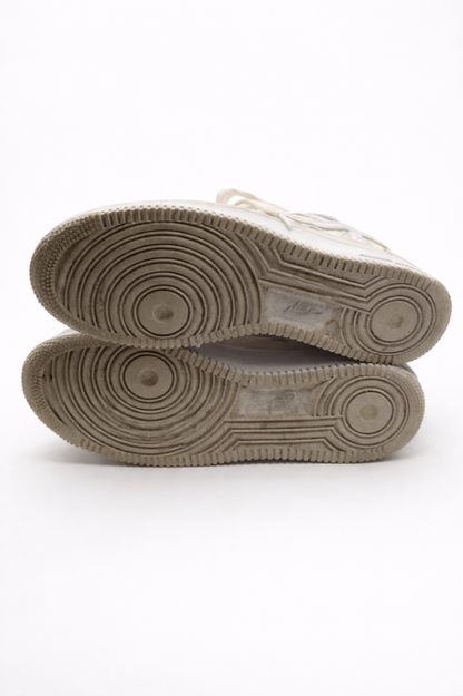 Nike Sneakers 43 Beige and White