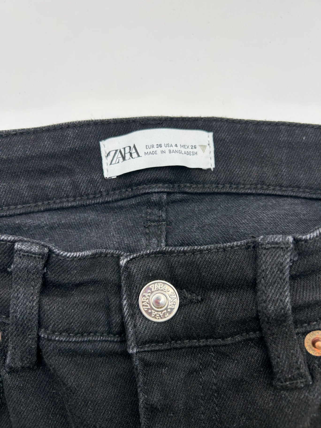 Zara Jeans XS Black