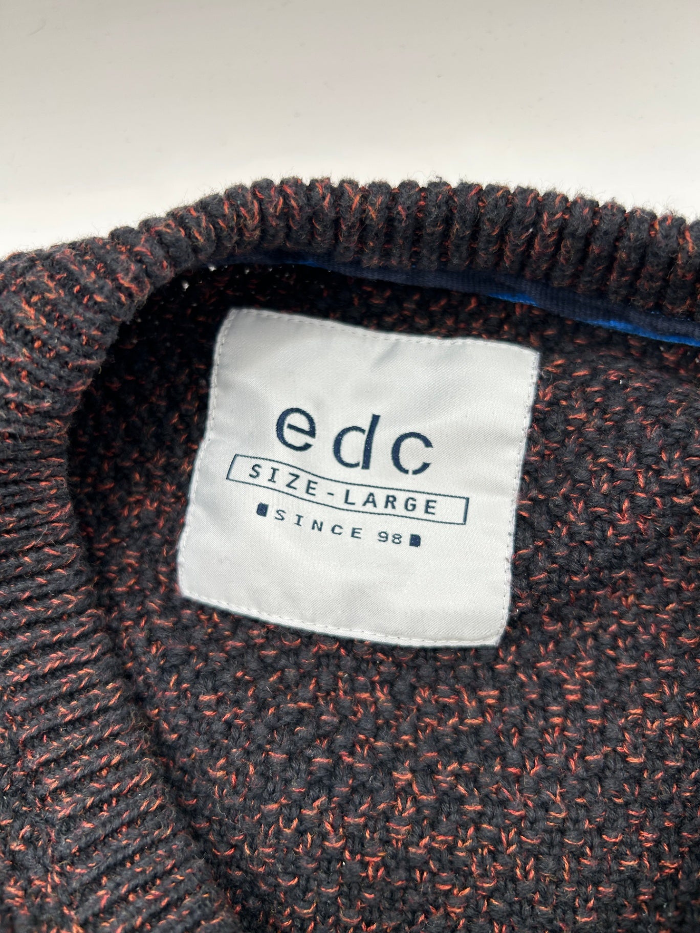 EDC Esprit Sweater Large Black and Orange
