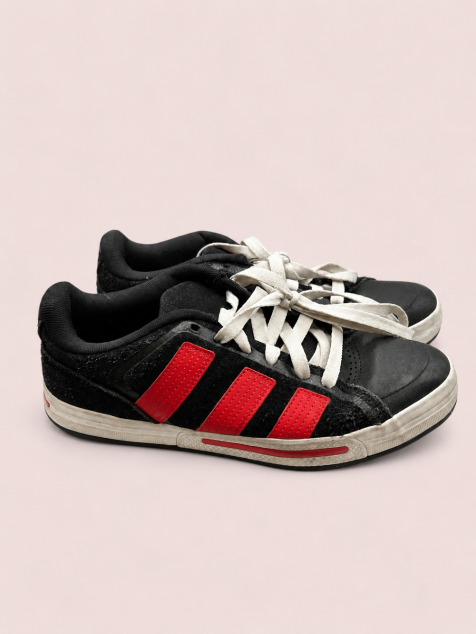 Adidas Sneakers Black and red