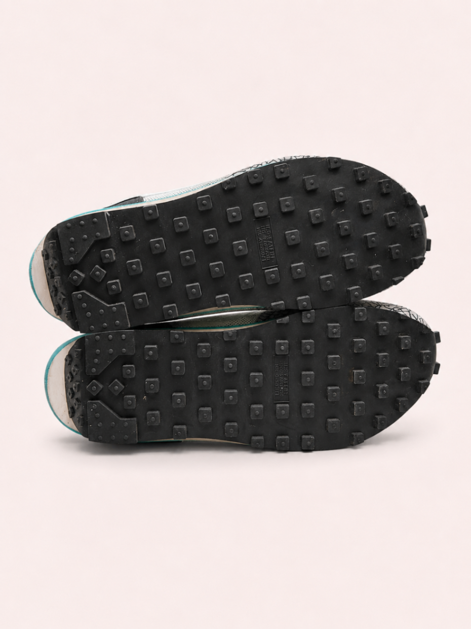 Nike Sneakers White, Black, Turquoise, Light Gray