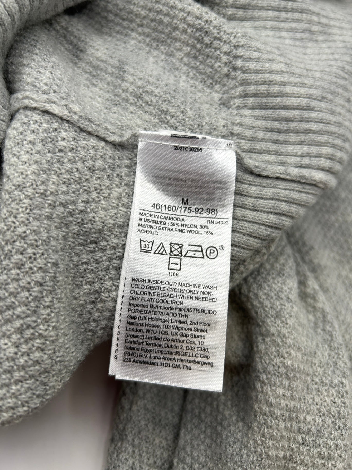 GAP Sweater M Light Gray