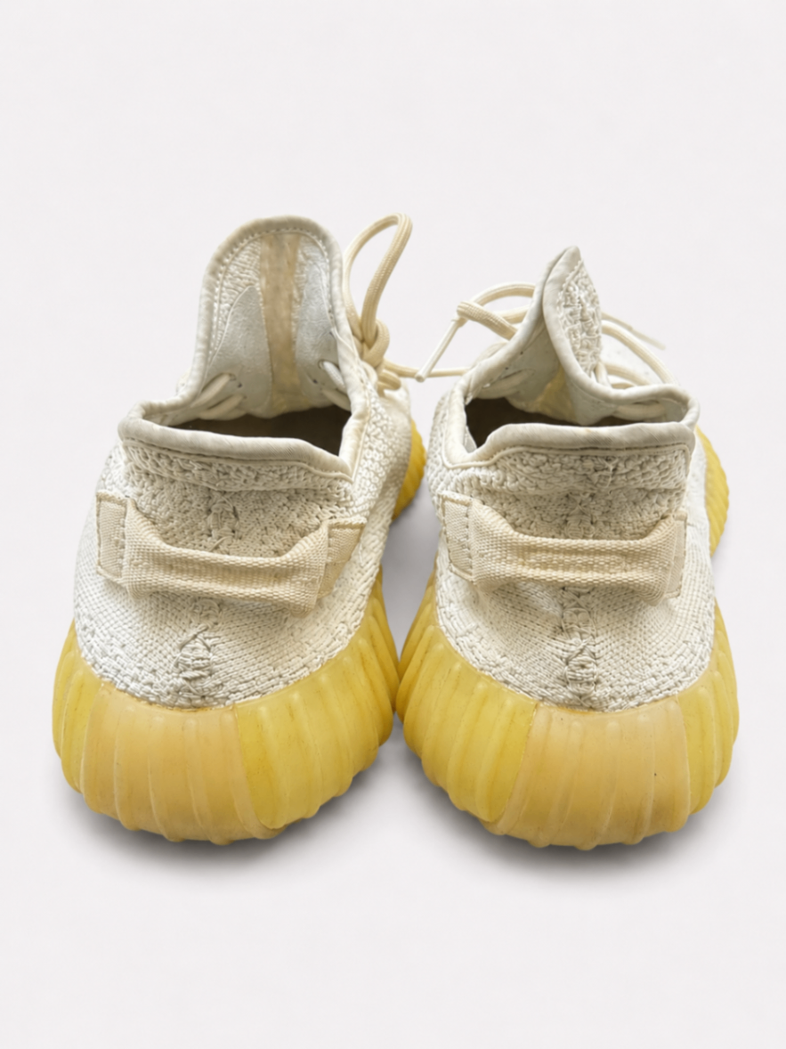 Adidas Yeezy Sneakers Cream/Off-white