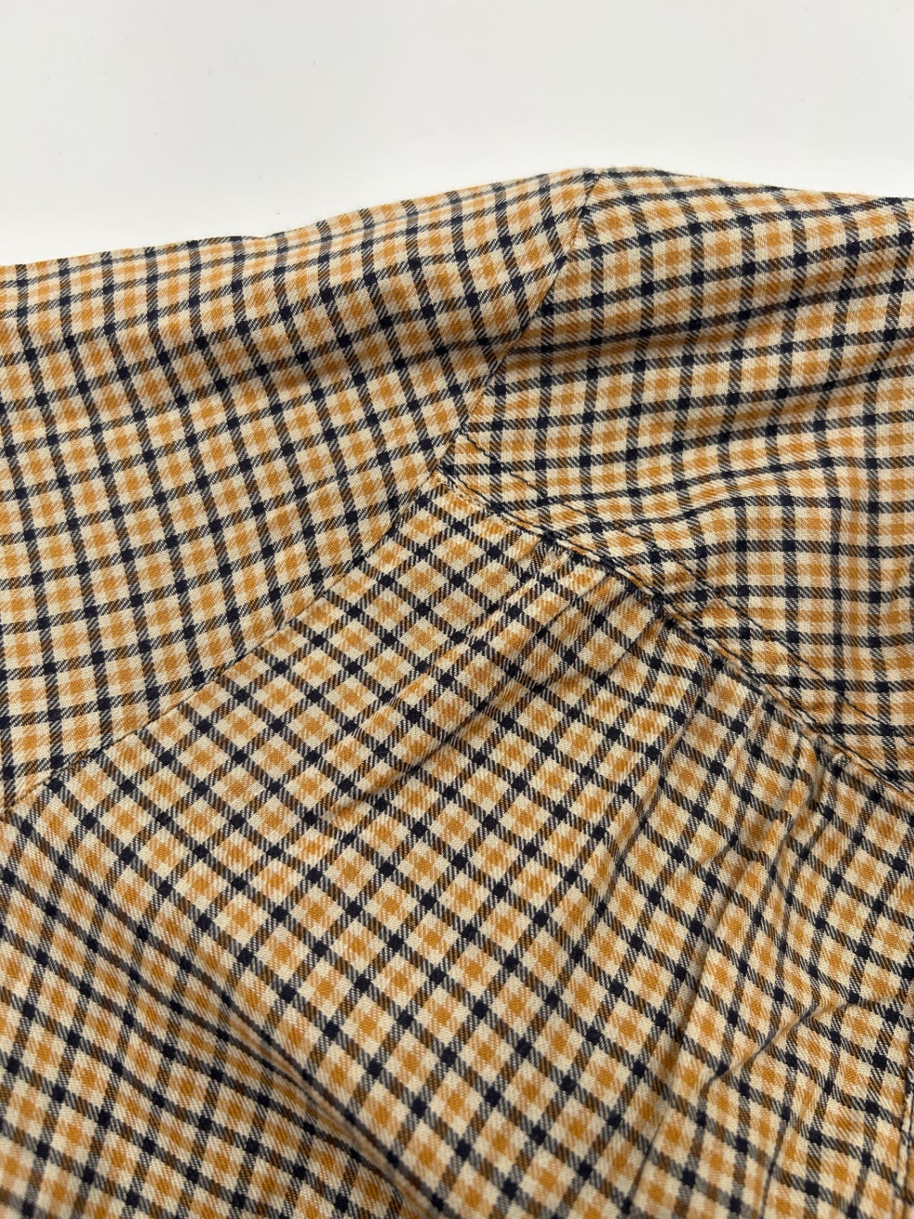 Comptoir des Cotonniers Dress Beige with a checkered pattern of black and red lines