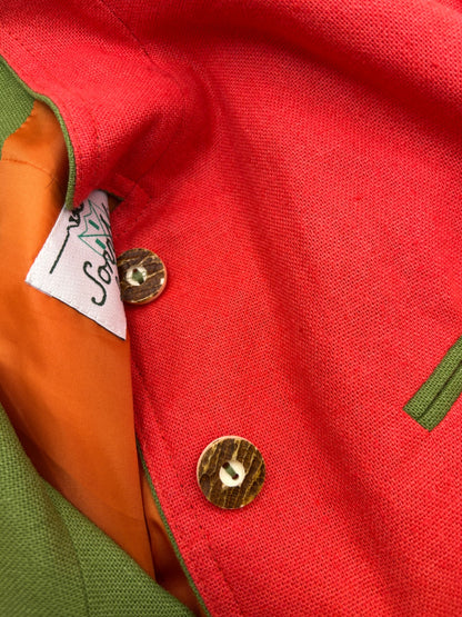 Sonnblick 40 Red with green accents