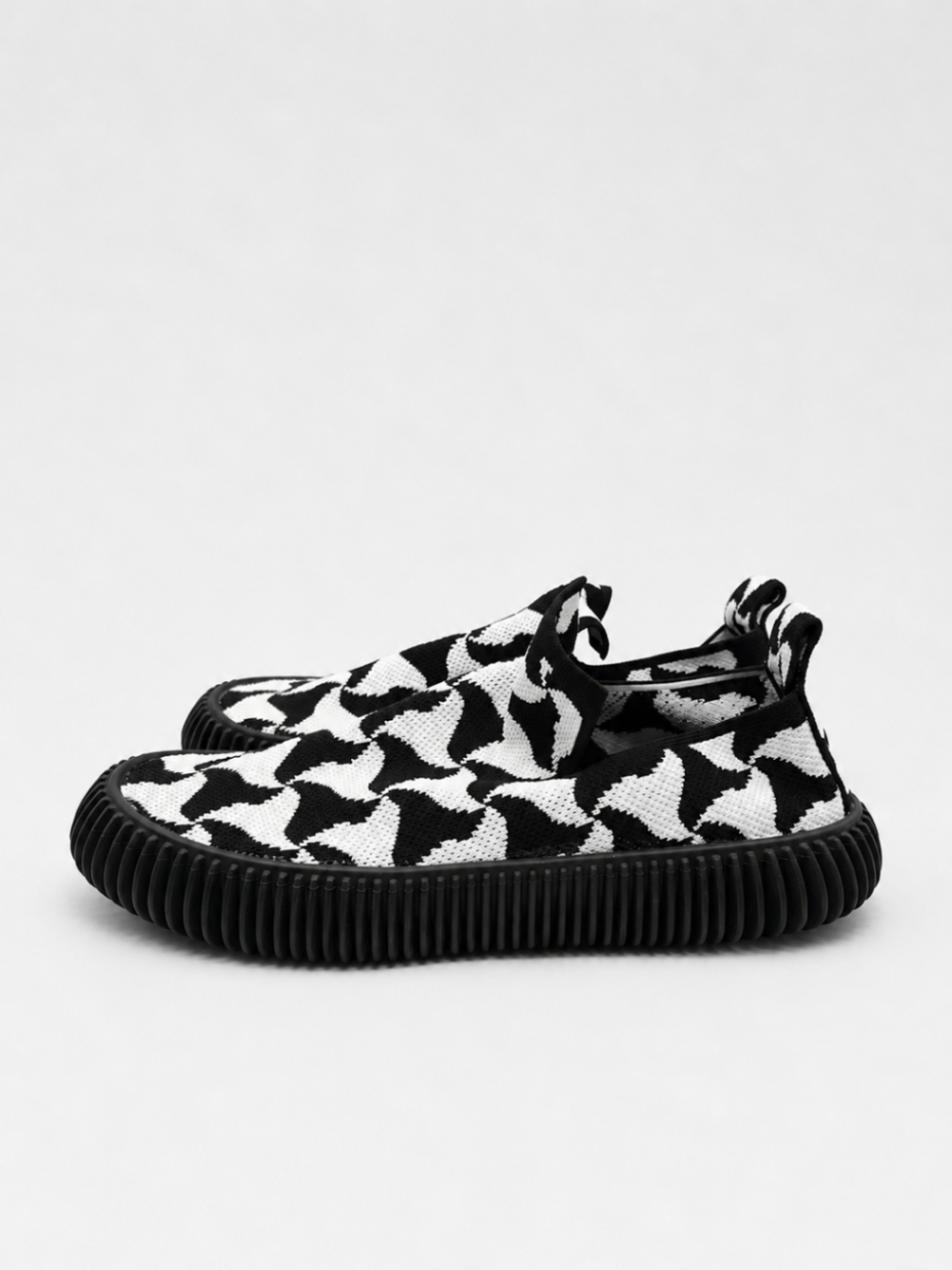 Bottega Veneta Sneakers 41 Black and White