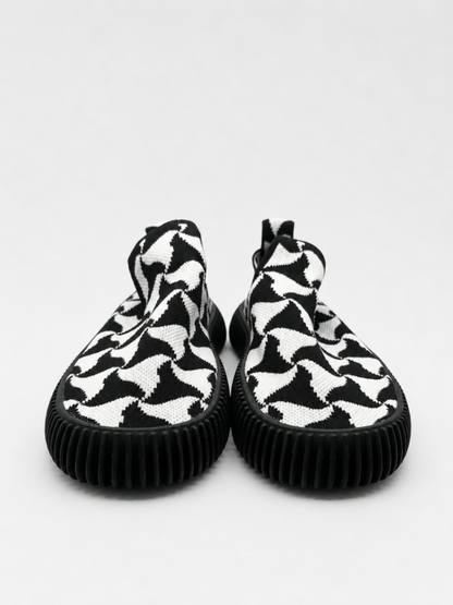 Bottega Veneta Sneakers 41 Black and White