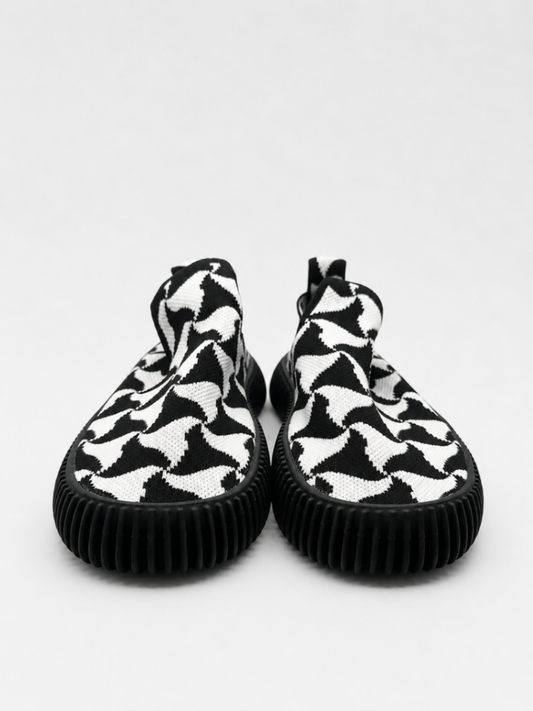 Bottega Veneta Sneakers 41 Black and White