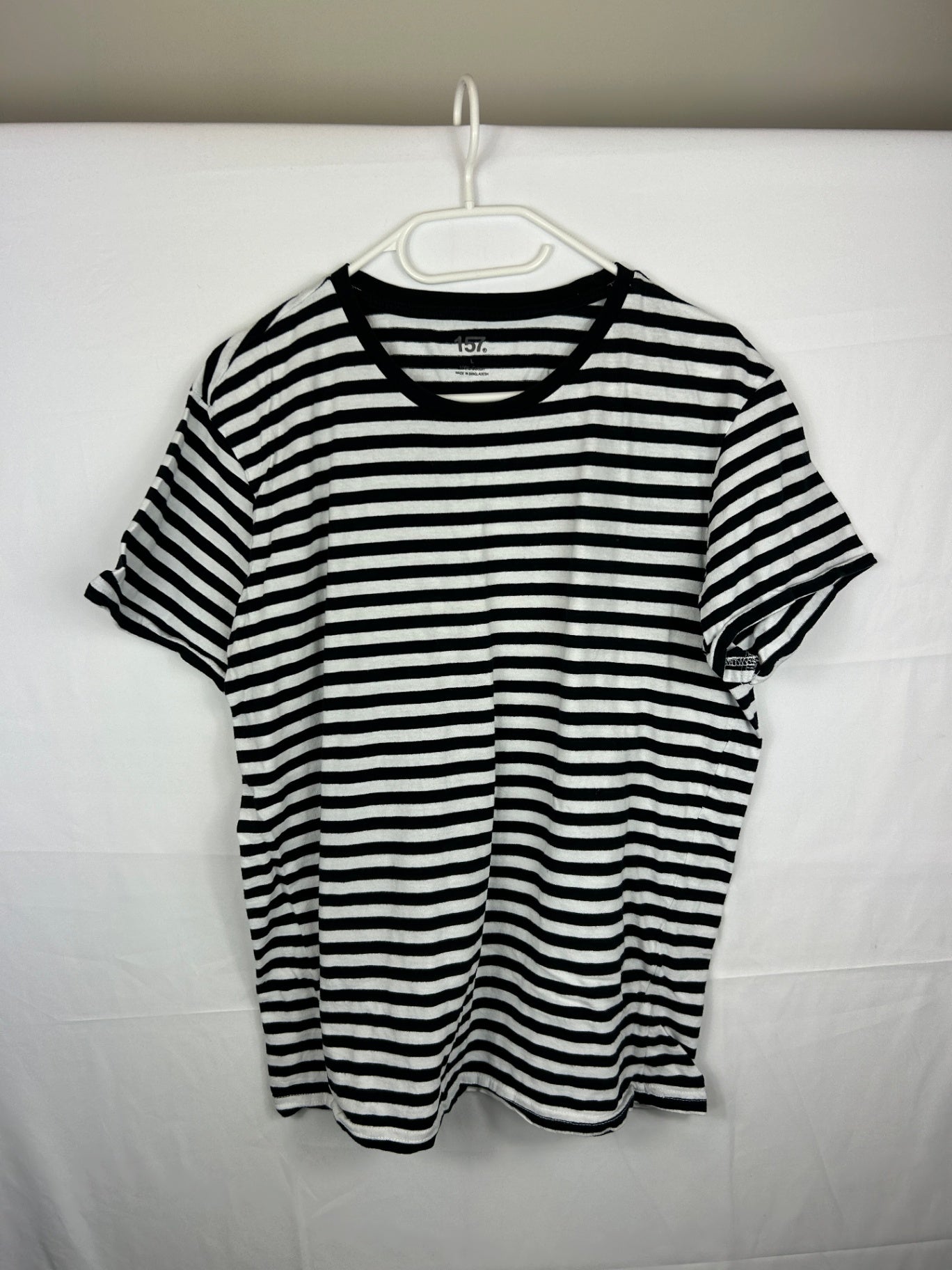 157 Lager T-Shirt Black and White L