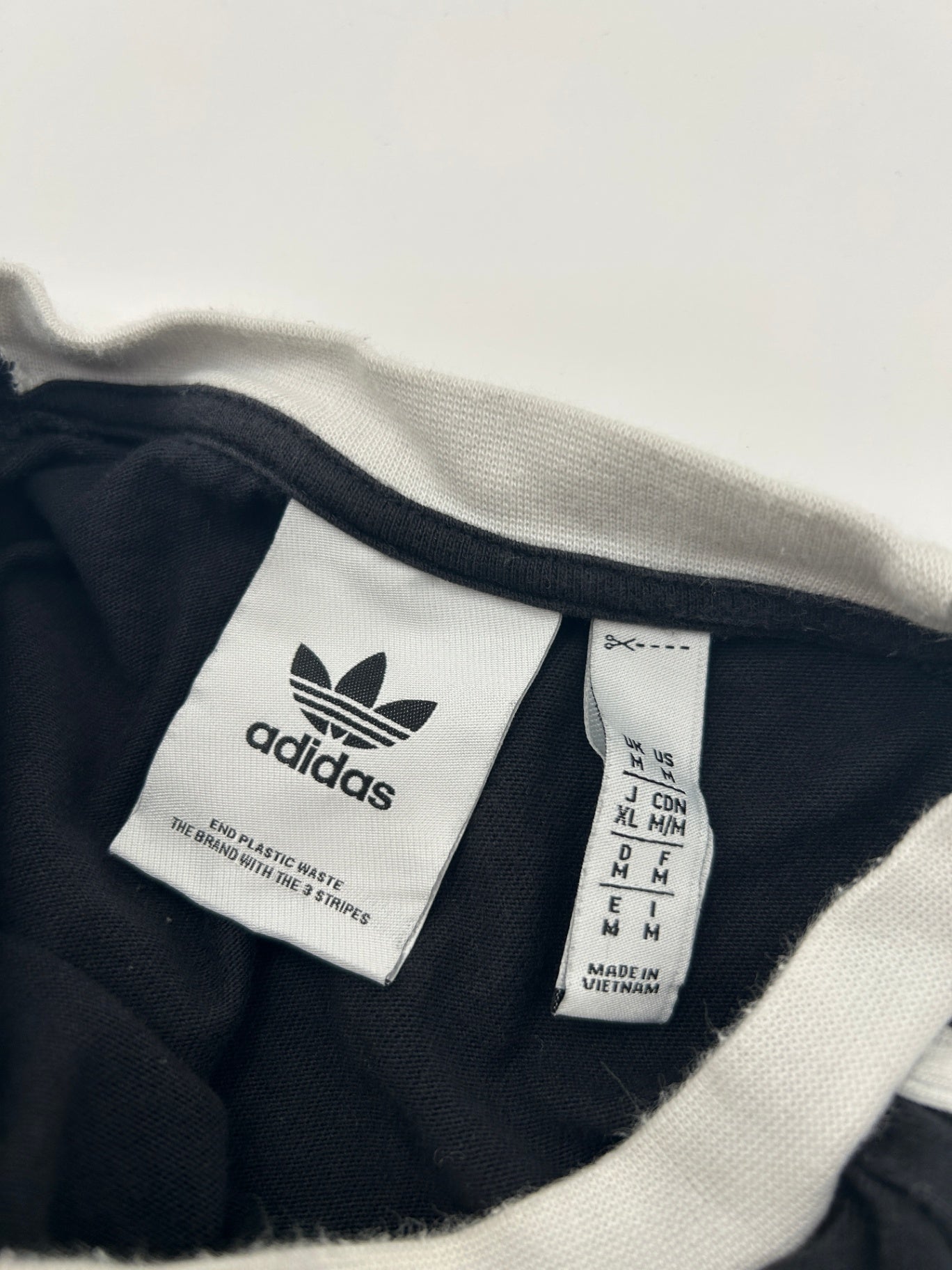 adidas Sweatshirt L Black and white