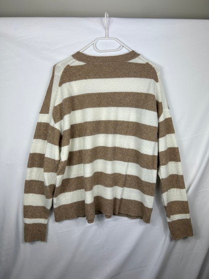 Sweater Beige and White