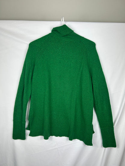 Not visible Turtle Neck Sweater Not visible Green