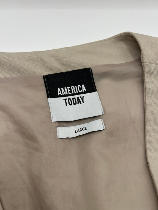 America Today Vest L Beige