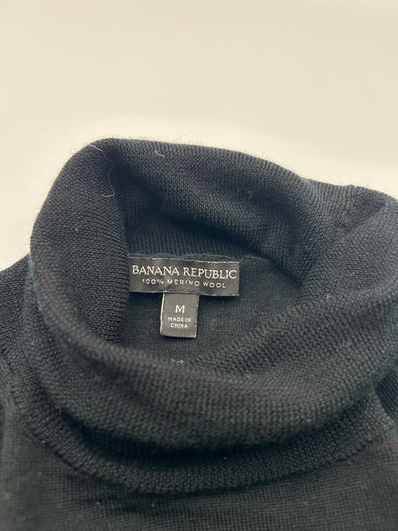 Banana Republic Sweater Black and White M