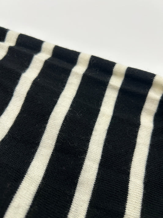 Banana Republic Sweater Black and White M