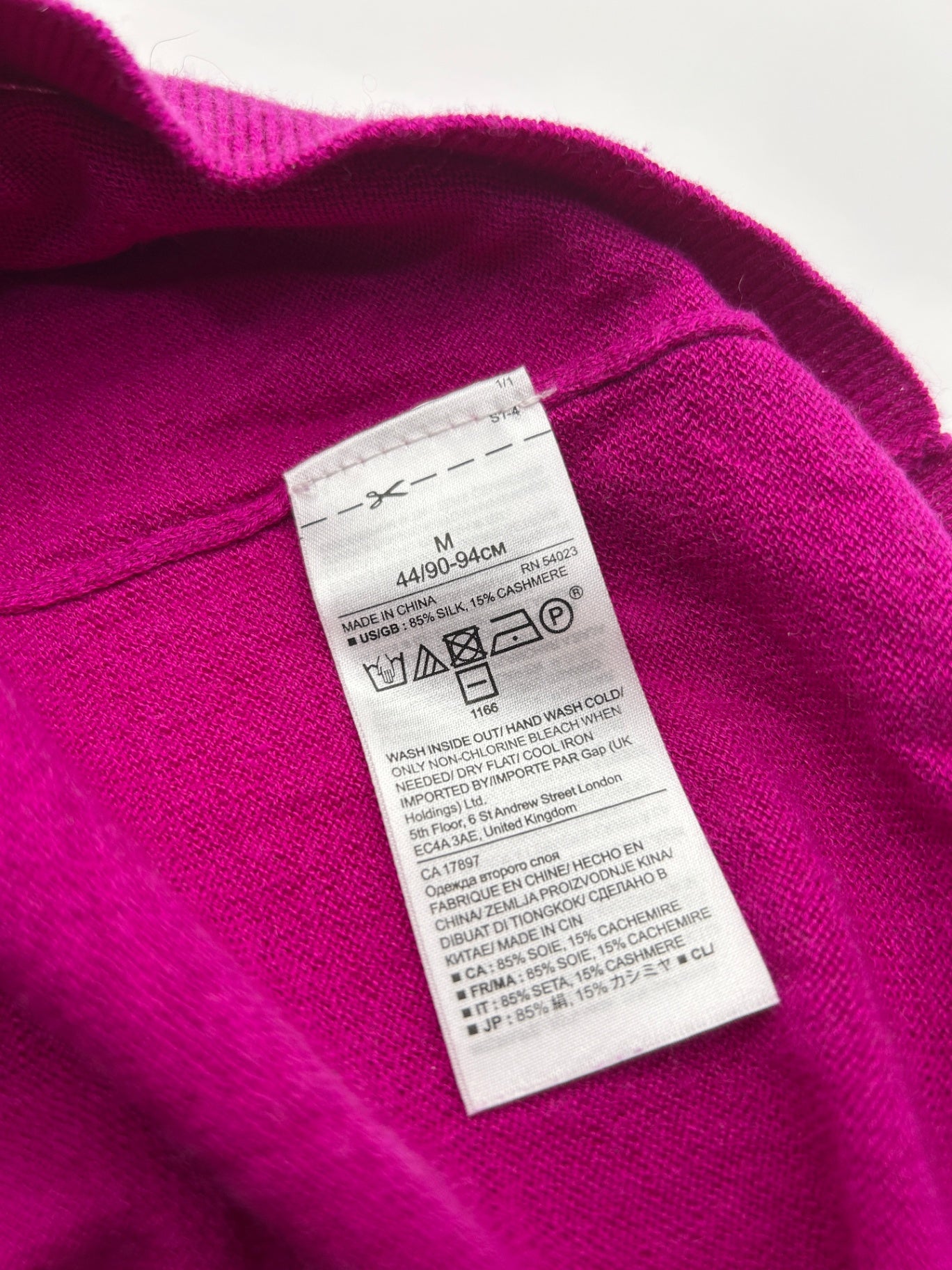 Banana Republic Sweater M Magenta